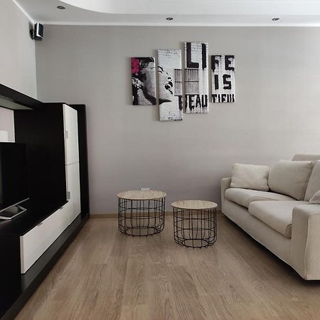 Qu4Ttro Apartment Riva del Garda Exterior photo