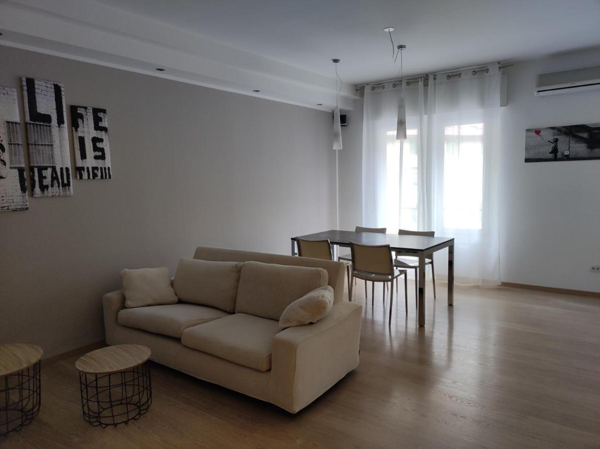 Qu4Ttro Apartment Riva del Garda Exterior photo